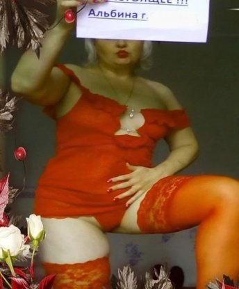 Раскрою все тайные желания и фантазии, унося тебя в водоворот страсти. 🌹
Моя опытность и экспертность в сфере наслаждений не оставят тебя равнодушным. Я умею предвкушать, ощущать и доставлять тебе невероятное удовольствие. Обладая мягкими и нежными руками, я смогу вернуть тебе ощущение истинного релакса.💆♂️
Возможности, которые я предлагаю - широки и безграничны. Я буду следовать за твоим настроением и готова исполнить все, что ты пожелаешь. Мы можем погрузиться в сладкий мир эротики, испытать все и познать новое вместе. Забудем обо всем и насладимся каждой минутой нашей встречи.💫
Отзывы моих предыдущих клиентов говорят сами за себя. Моими услугами они остались полностью довольны. Я создаю атмосферу комфорта и доверия, в которой ты сможешь расслабиться и полностью отдаться удовольствию. Мои фото подтверждают мою красоту и привлекательность.📷
Буду рада видеть тебя у себя в уютной квартире в Москве, где мы сможем насладиться этими мгновениями вдвоем. Ты можешь быть уверен, что со мной ты почувствуешь себя настоящим мужчиной, испытав нежность и страсть одновременно. Не упускай шанс окунуться со мной в мир наслаждения!💋🌹 Христина